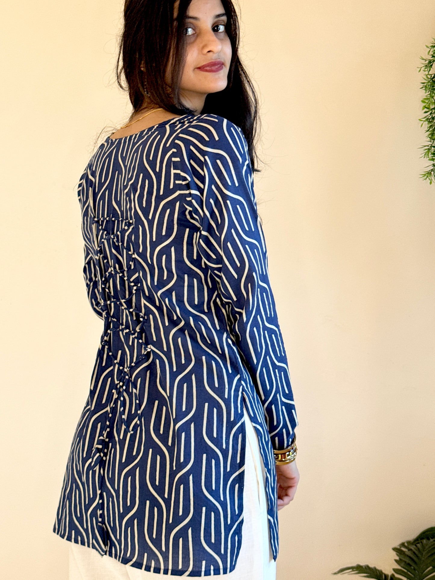 Blue Stright Sleeves Kurti