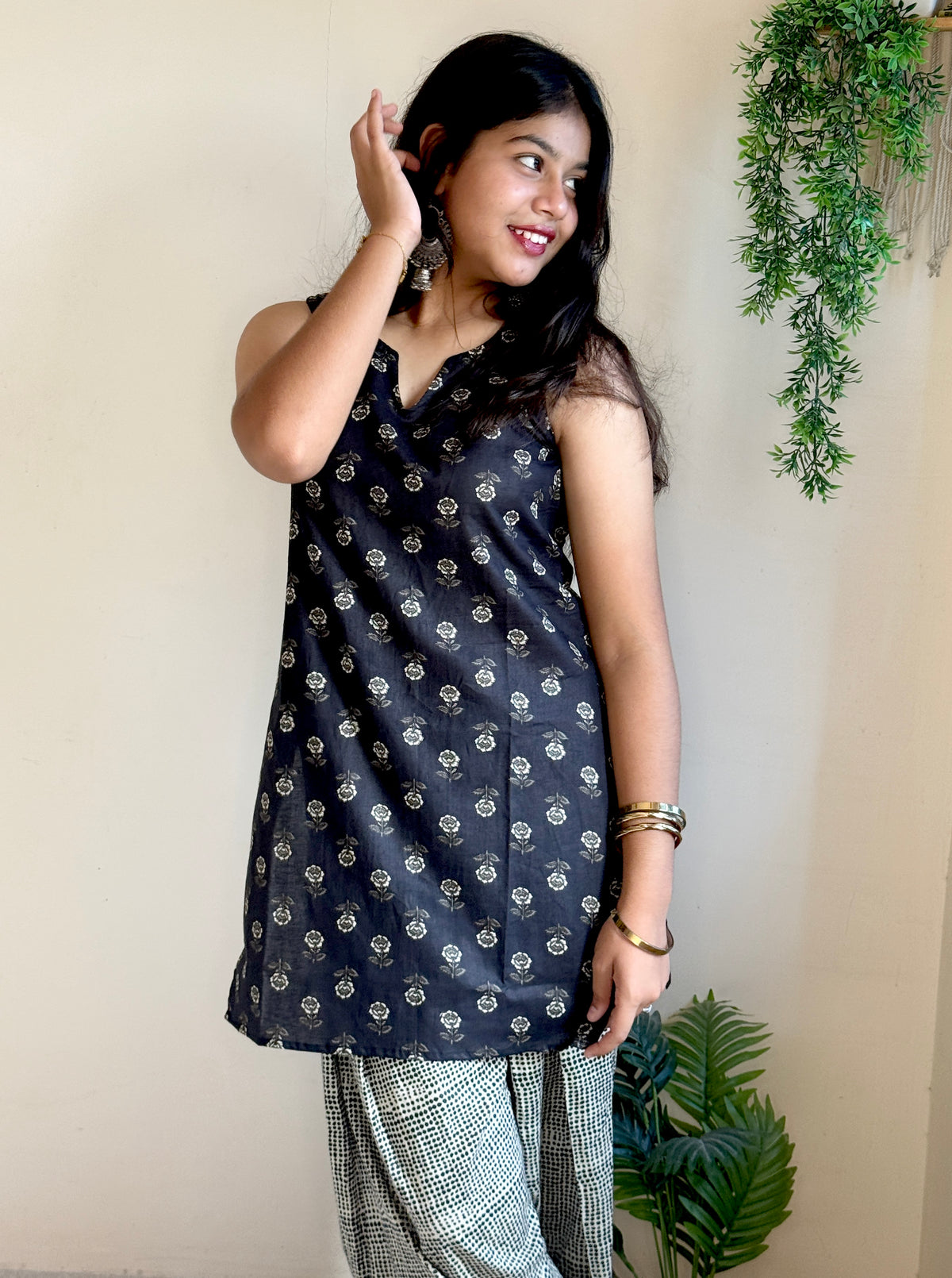 Kanak Farsi Salwar Set