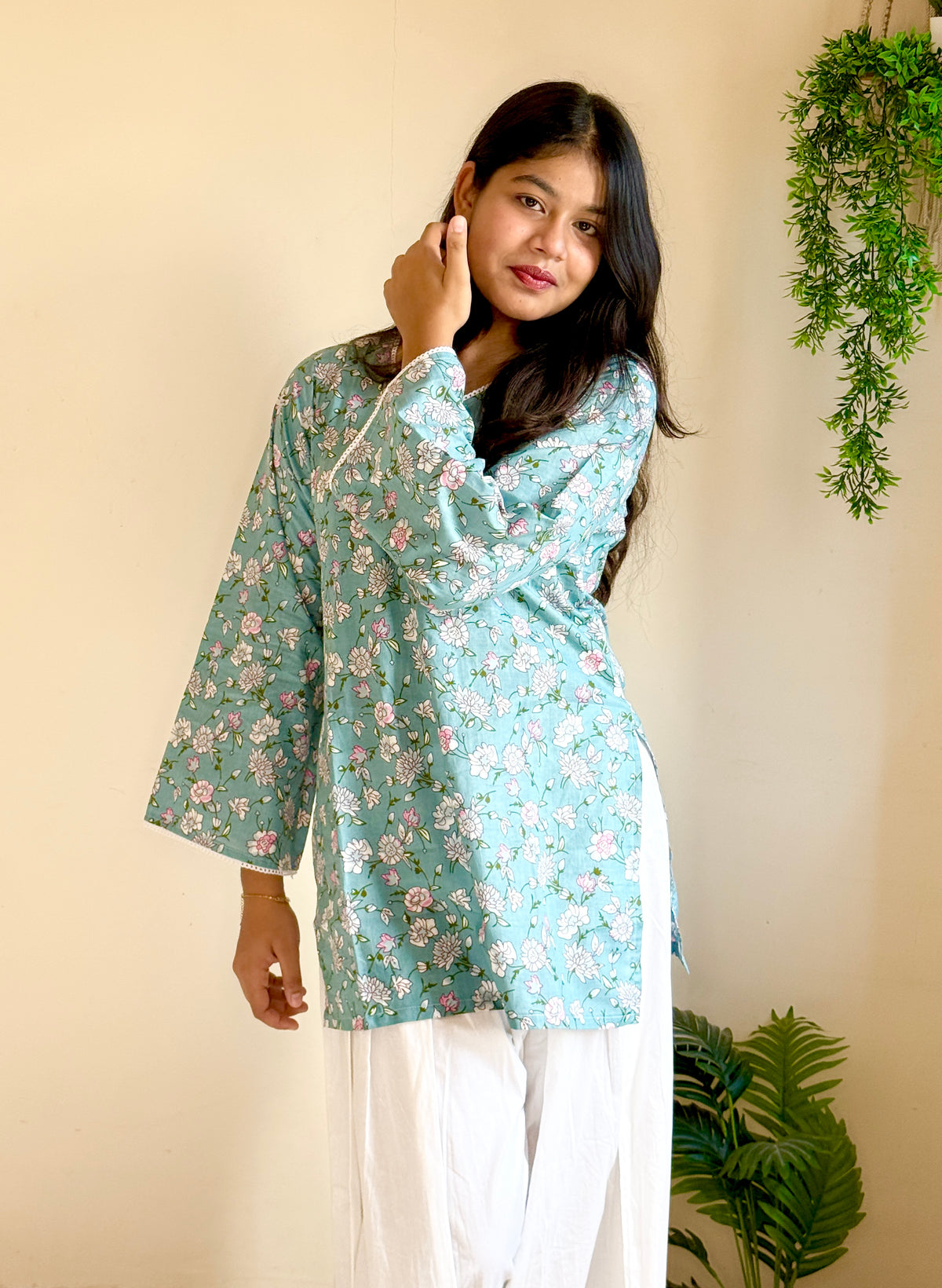 Geet Farsi Salwar Set