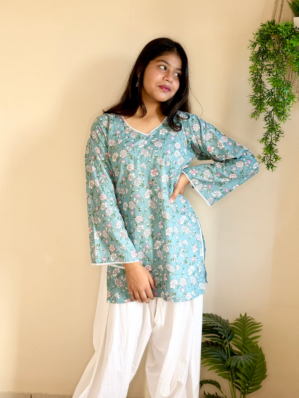 Geet Farsi Salwar Set