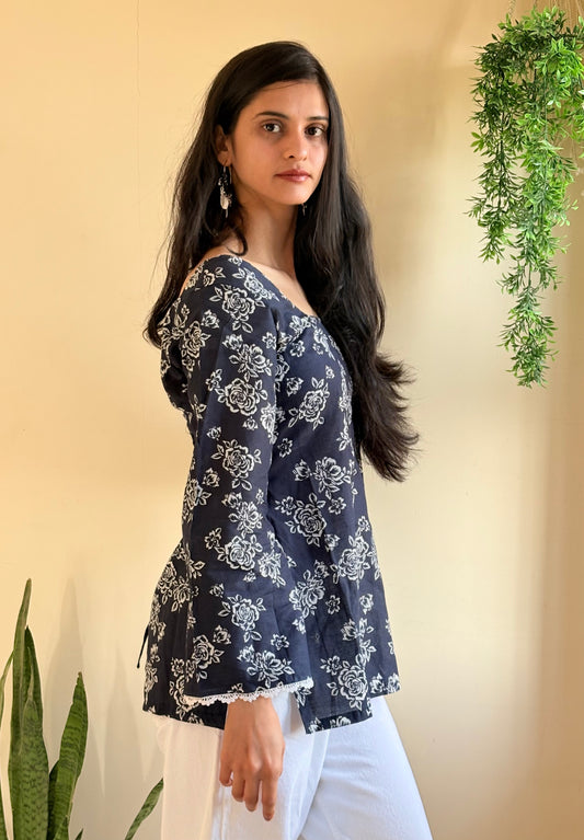 Riva Bell Sleeves Kurti