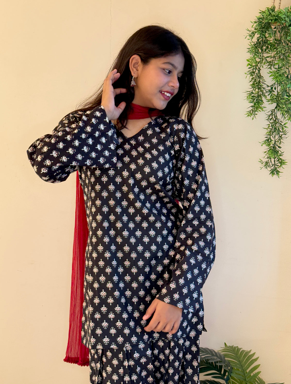 Nazar Farsi Salwar Set With Duppta