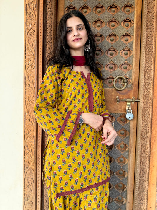 Priya Farsi Salwar Set with Dupatta